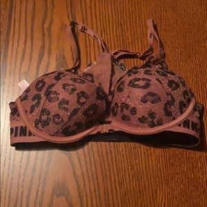 pink vs bra